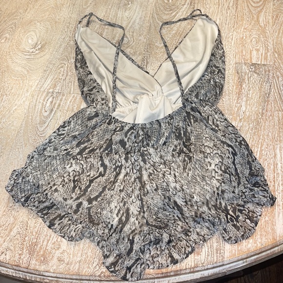 Audrey 3+1 Python Snake Print Romper - Picture 3 of 5